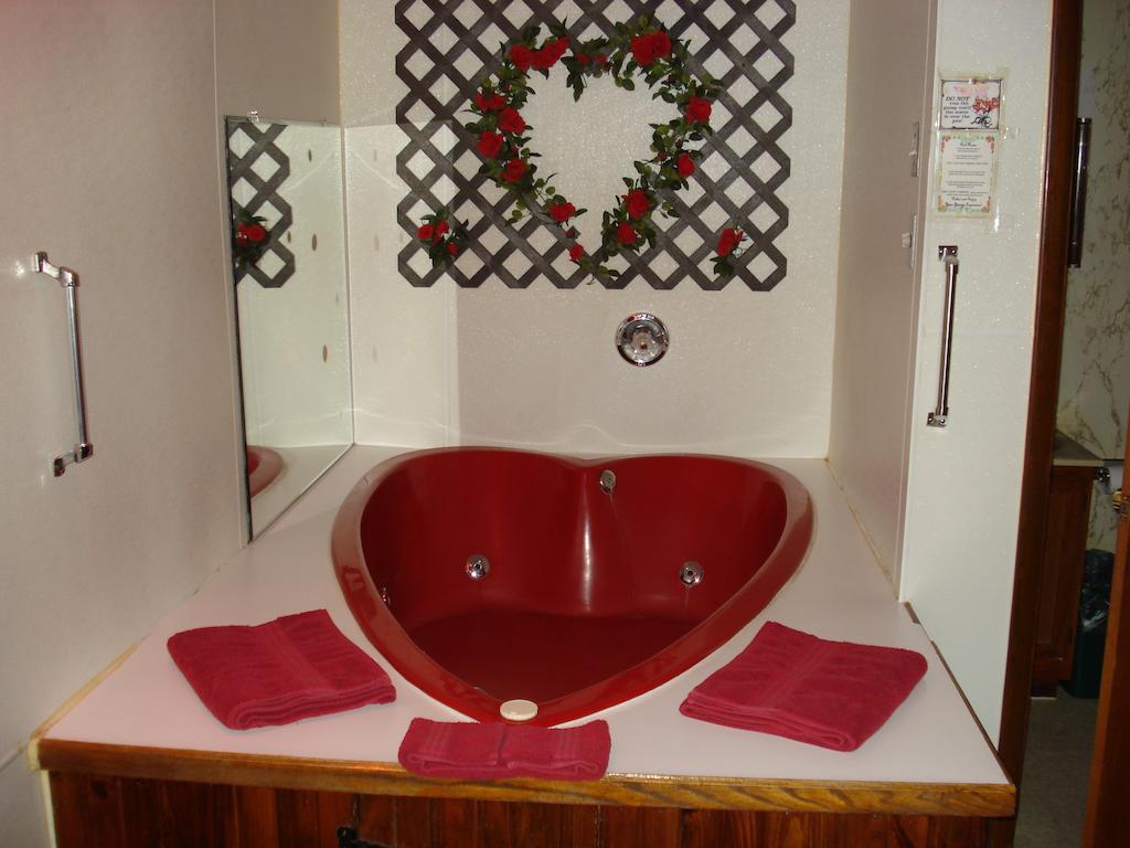 Cedar Grove Motel Алтуна Екстер'єр фото